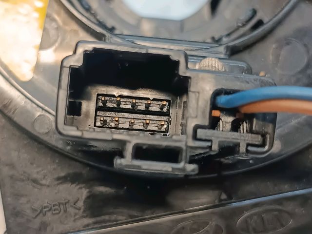 bontott KIA CEED Légzsák Átvezető Szalagkábel