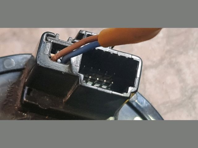 bontott KIA CEED Légzsák Átvezető Szalagkábel