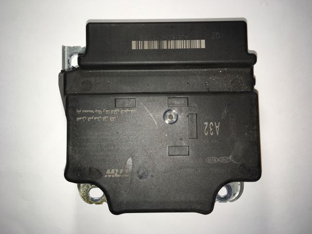 bontott KIA CEED Légzsák Elektronika