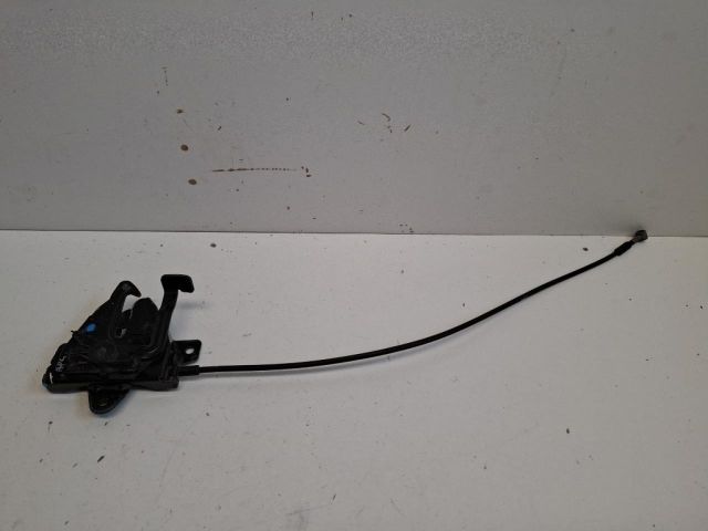 bontott KIA CEED Motorháztető Zárszerkezet