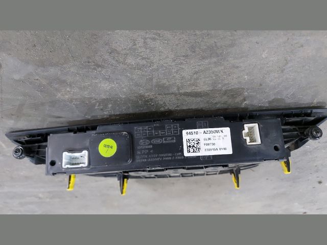 bontott KIA CEED Multifunkciós Kijelző