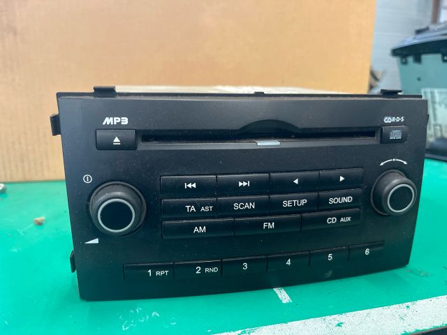 bontott KIA CEED Rádió / CD