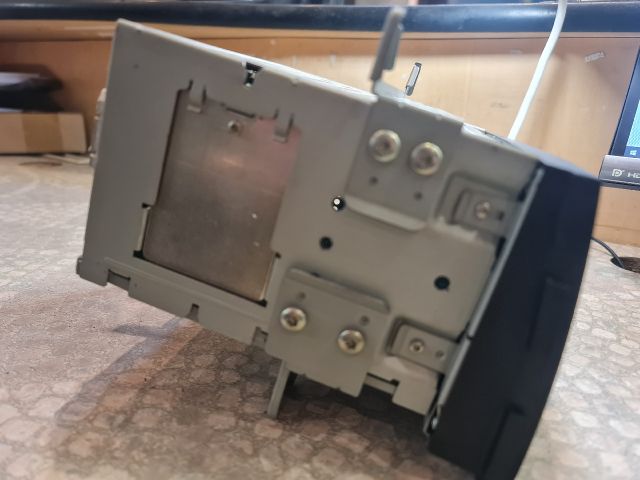 bontott KIA CEED Rádió / CD