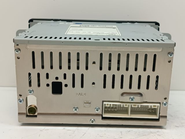 bontott KIA CEED Rádió / CD