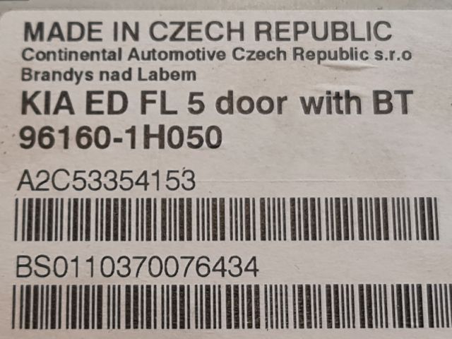 bontott KIA CEED Rádió / CD