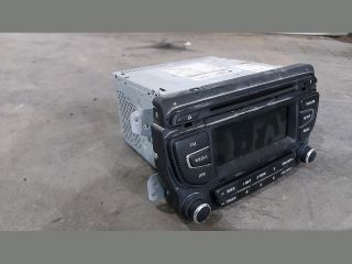 bontott KIA CEED Rádió / CD