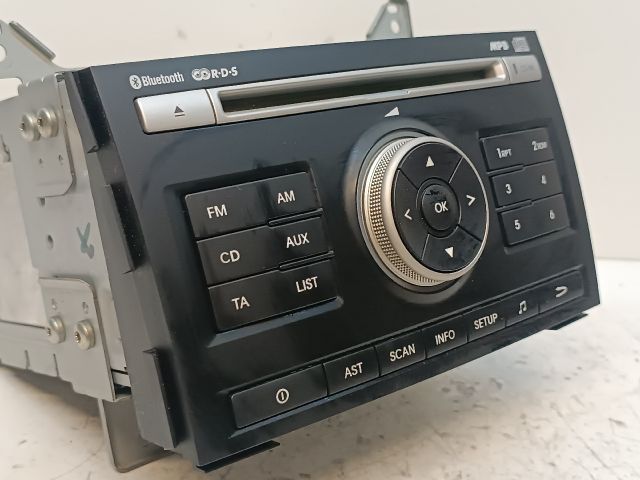 bontott KIA CEED Rádió / CD