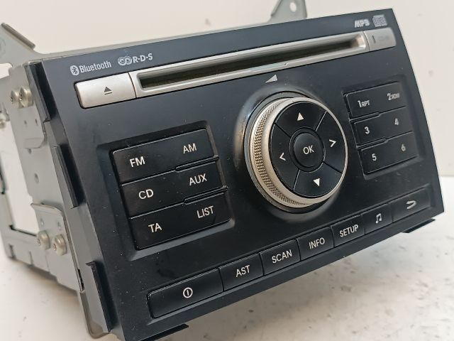 bontott KIA CEED Rádió / CD