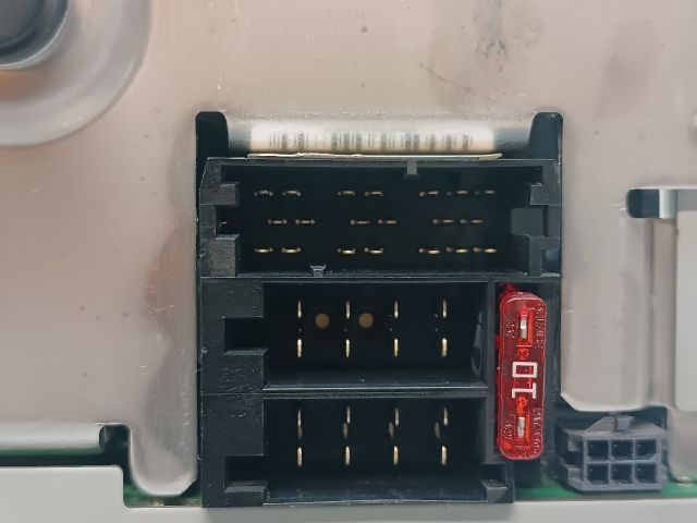 bontott KIA CEED Rádió / CD