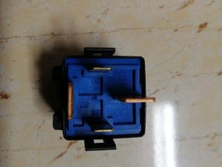 bontott KIA CEED Relé