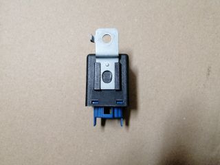 bontott KIA CEED Relé