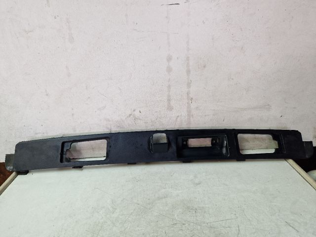 bontott KIA CEED Rendszámtábla Világítás Keret