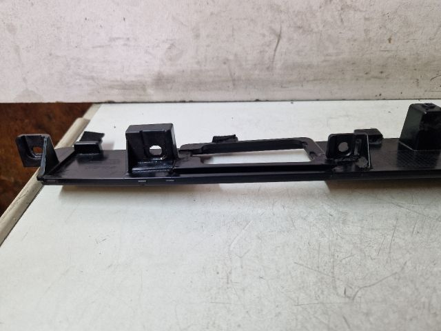 bontott KIA CEED Rendszámtábla Világítás Keret