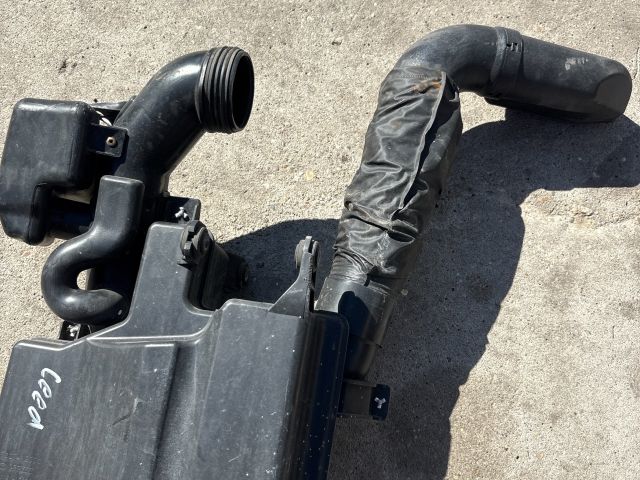 bontott KIA CEED Szívás Zaj Csökkentő Doboz