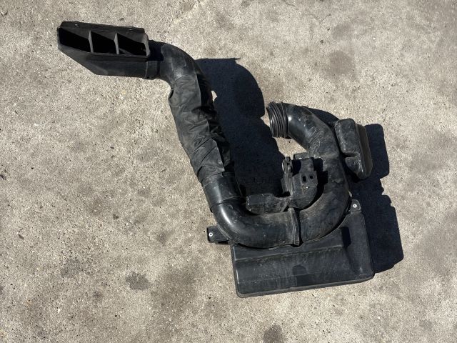 bontott KIA CEED Szívás Zaj Csökkentő Doboz