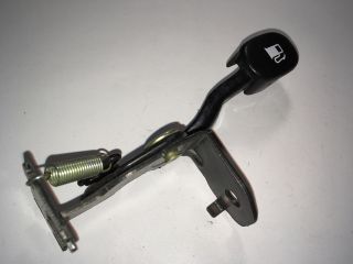 bontott KIA CEED Tankajtó Nyitó Kar / Gomb