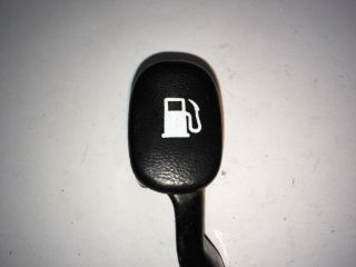 bontott KIA CEED Tankajtó Nyitó Kar / Gomb