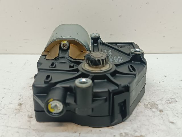 bontott KIA CEED Tető Mozgató Motor