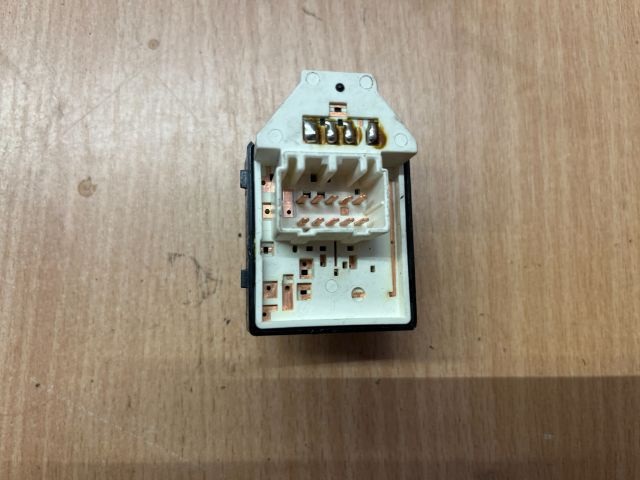 bontott KIA CEED Tükör Kapcsoló