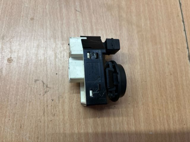 bontott KIA CEED Tükör Kapcsoló