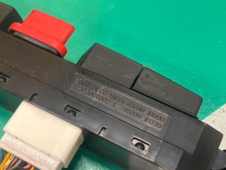 bontott KIA CEED Ülésfűtés Kapcsoló Pár