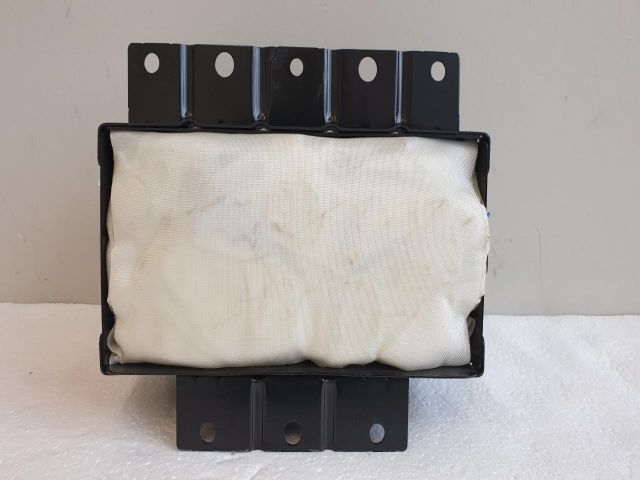 bontott KIA CEED Utasoldali Légzsák