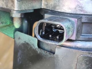 bontott KIA CEED Üzemanyagszűrő Ház