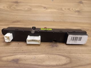 bontott KIA CEED Vészvillogó Kapcsoló