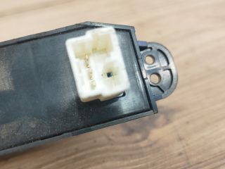 bontott KIA CEED Vészvillogó Kapcsoló