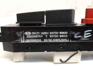 bontott KIA CEED Vészvillogó Kapcsoló