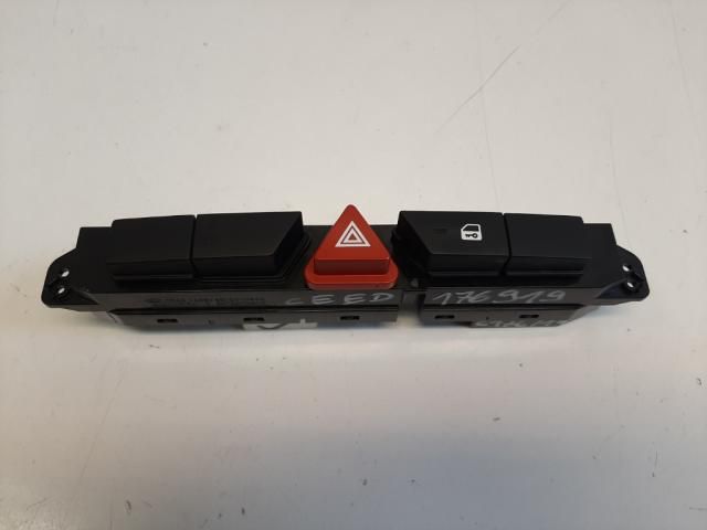 bontott KIA CEED Vészvillogó Kapcsoló