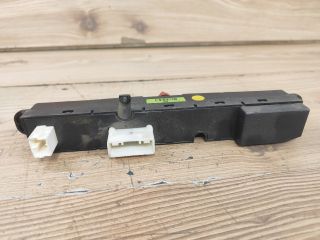 bontott KIA CEED Vészvillogó Kapcsoló