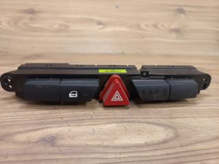 bontott KIA CEED Vészvillogó Kapcsoló