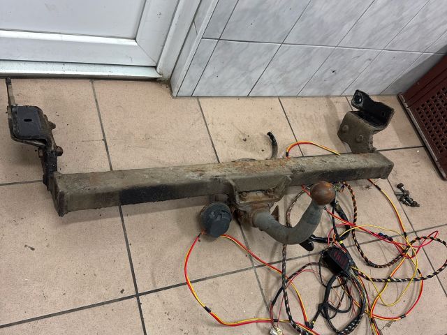 bontott KIA CEED Vonóhorog