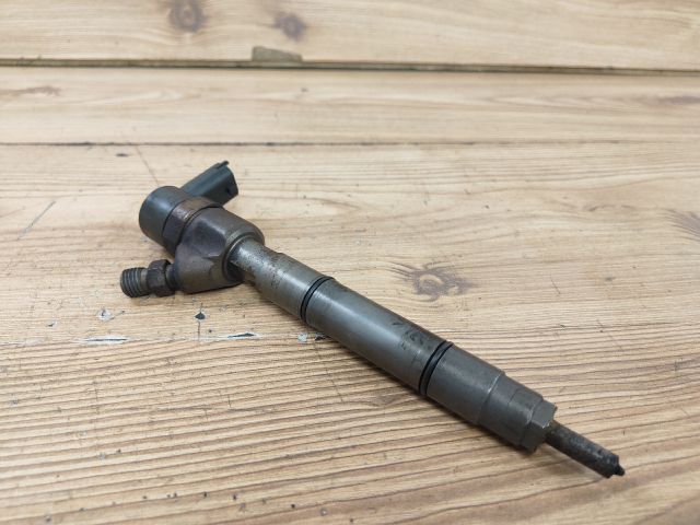 bontott KIA CERATO Porlasztó (1 db)