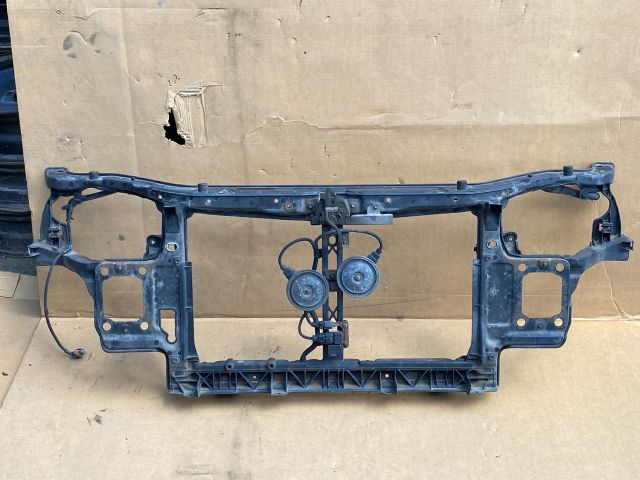 bontott KIA CERATO Homlokfal (Üres lemez)