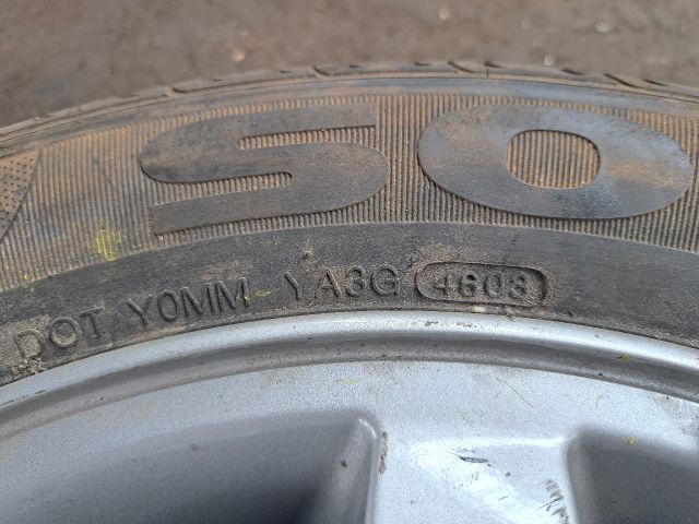 bontott KIA CERATO Alufelni Gumival (1 db)