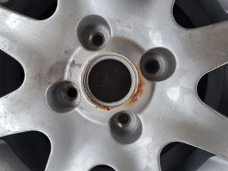 bontott KIA CERATO Alufelni Gumival (1 db)