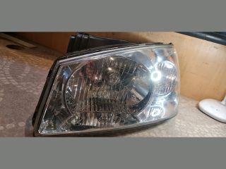 bontott KIA CERATO Bal Fényszóró