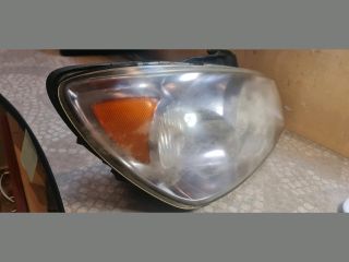 bontott KIA CERATO Jobb Fényszóró