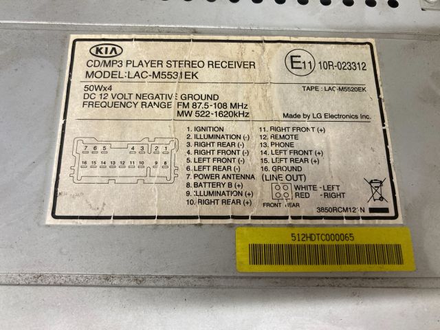 bontott KIA CERATO Rádió / CD