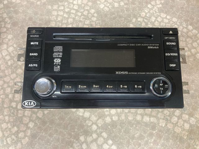 bontott KIA CERATO Rádió / CD