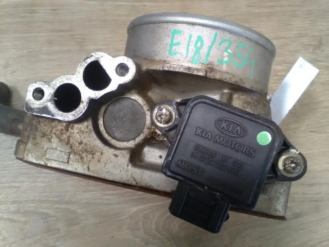 bontott KIA CLARUS Fojtószelep (Mechanikus)