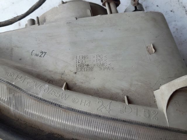 bontott KIA CLARUS Jobb Fényszóró