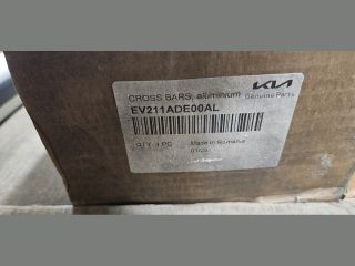 bontott KIA EV3 Tetőcsomagtartó