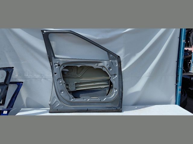 bontott KIA EV6 Bal első Ajtó (Üres lemez)