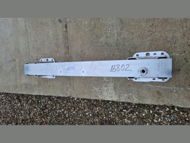 bontott KIA EV6 Első Lökhárító Merevítő (Fém)