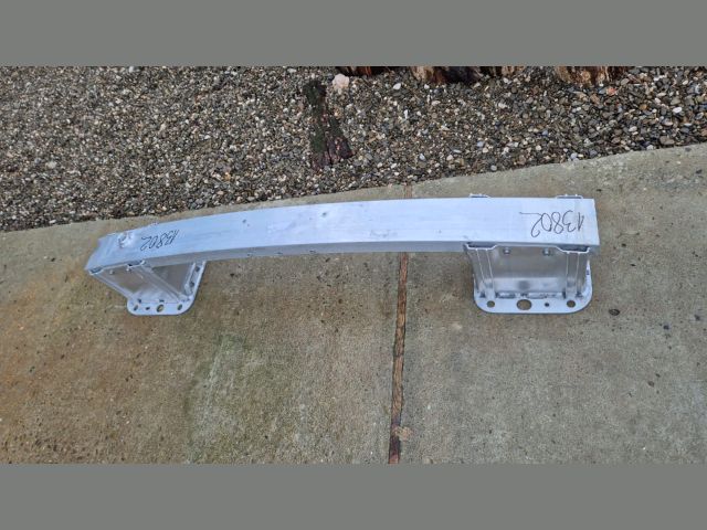 bontott KIA EV6 Első Lökhárító Merevítő (Fém)