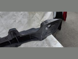 bontott KIA EV6 Hátsó Lökhárító Merevítő (Fém)