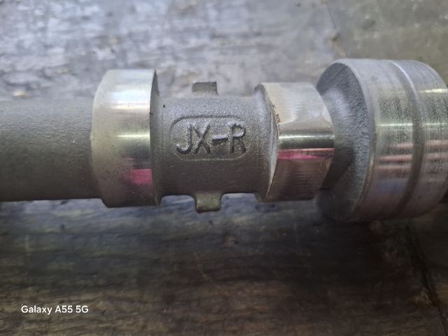 bontott KIA K2500 Vezérműtengely (Magában)